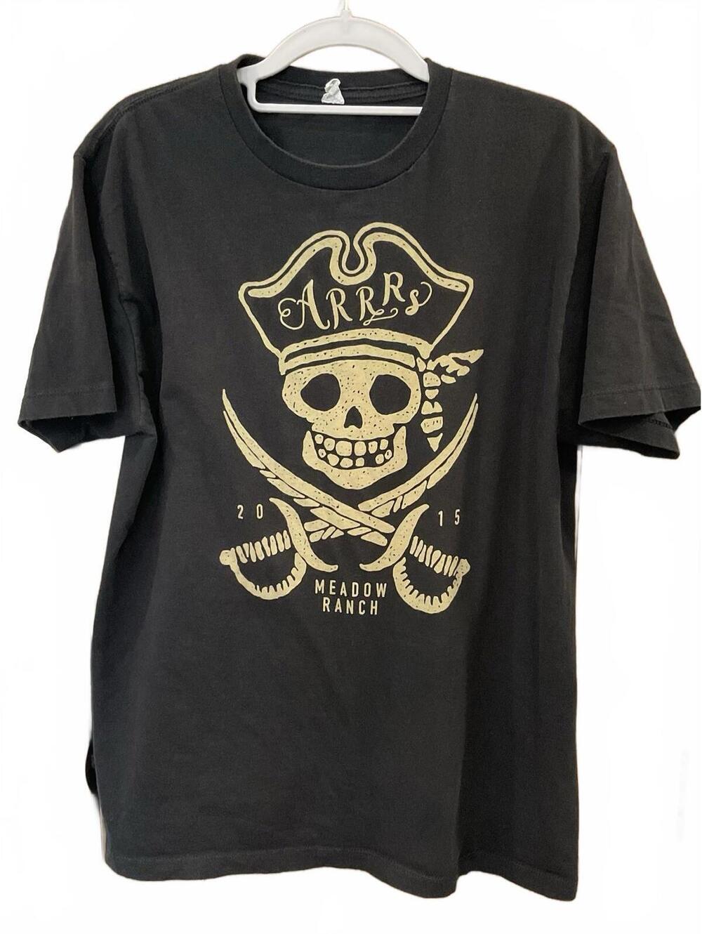 Mens Crew Neck Short Sleeve Pirate Shirt Meadow Ranch 2015 Size M